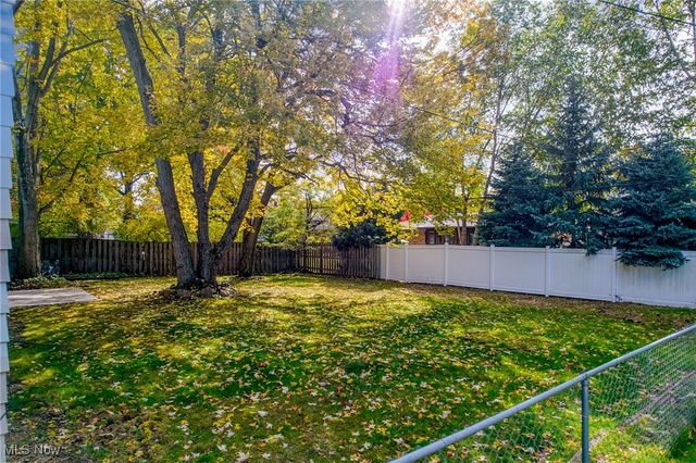 6876 Anthony Lane, Parma Heights, OH 44130