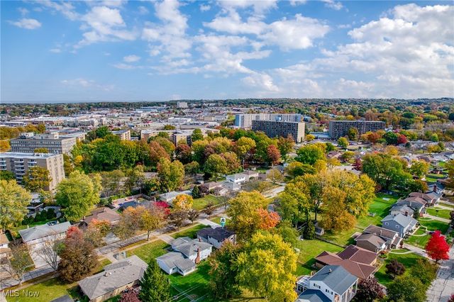 6876 Anthony Lane, Parma Heights, OH 44130