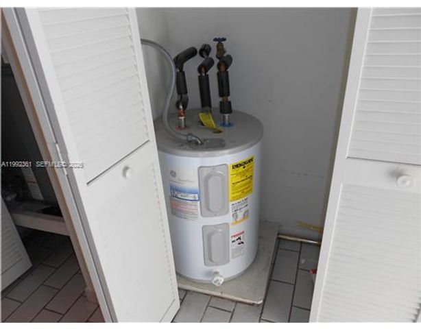 4131 W 18th Ct 4131, Hialeah, FL 33012