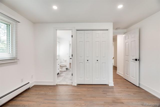 2862 Rossmoor Circle, Bloomfield Hills, MI 48302