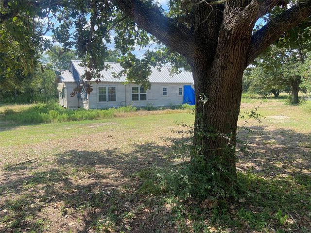 18105 Sweed Road, Washington, TX 77880