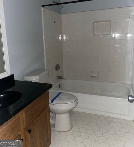 2105 Fair Ridge Court, Jonesboro, GA 30236