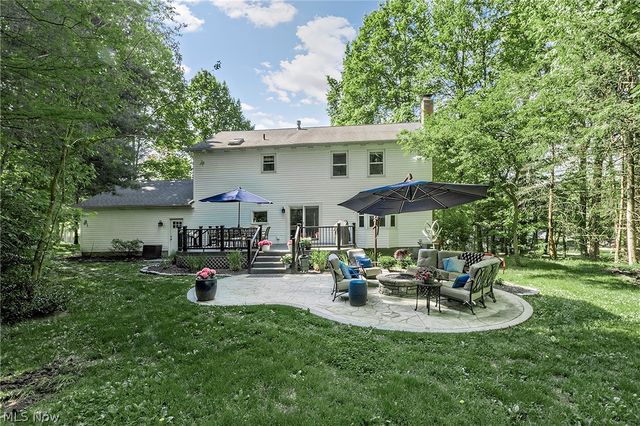 8290 Pine Creek Court, Chagrin Falls, OH 44023