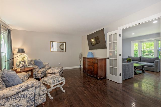 8290 Pine Creek Court, Chagrin Falls, OH 44023