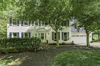 8290 Pine Creek Court, Chagrin Falls, OH 44023