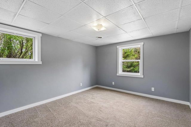 S1214 Town Hall Road, Lyndon Station, WI 53944