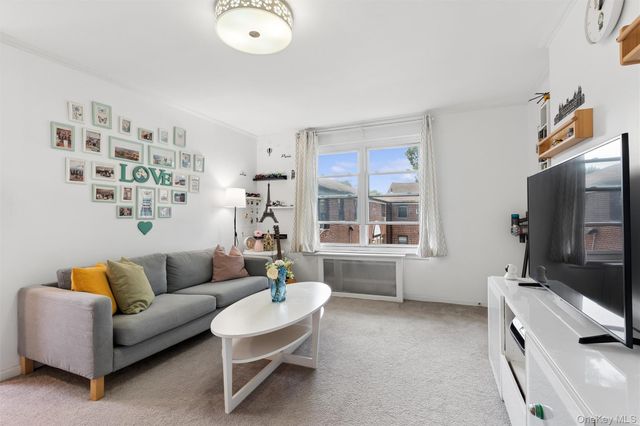 196-56 69th Avenue 2, Fresh Meadows, NY 11365