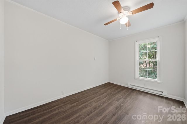 630 2nd Street SW, Conover, NC 28613