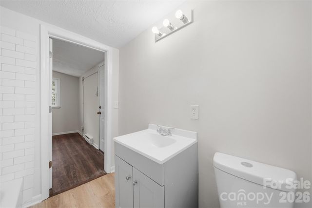 630 2nd Street SW, Conover, NC 28613