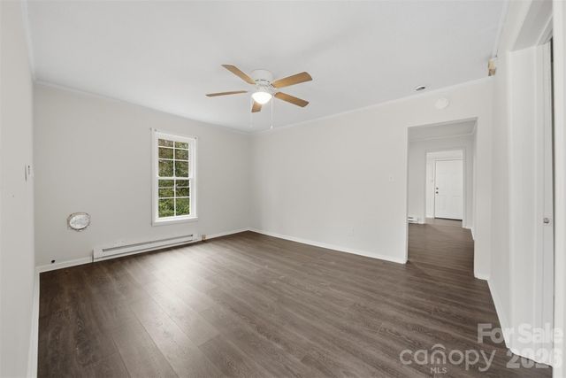 630 2nd Street SW, Conover, NC 28613