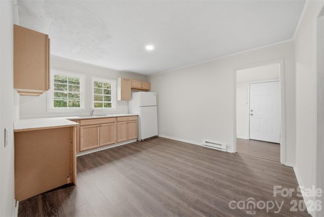 630 2nd Street SW, Conover, NC 28613