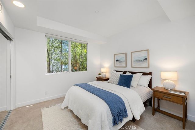 2303 Vista Drive, Manhattan Beach, CA 90266