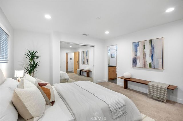 2303 Vista Drive, Manhattan Beach, CA 90266