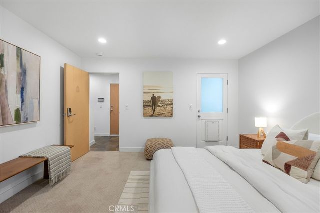 2303 Vista Drive, Manhattan Beach, CA 90266