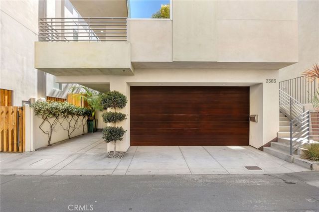 2303 Vista Drive, Manhattan Beach, CA 90266