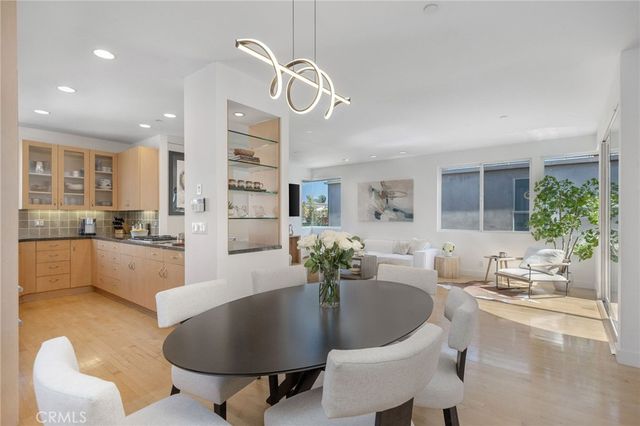 2303 Vista Drive, Manhattan Beach, CA 90266