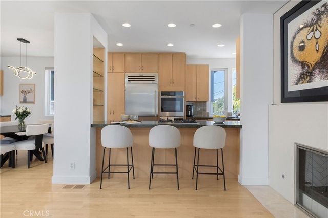 2303 Vista Drive, Manhattan Beach, CA 90266