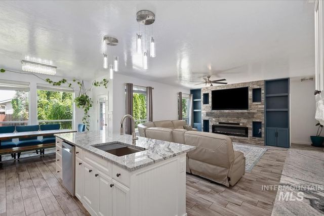 16611 N Fielding Way, Nampa, ID 83687
