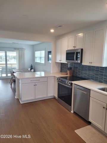 9 W Atlanta Street 3, Wrightsville Beach, NC 28480