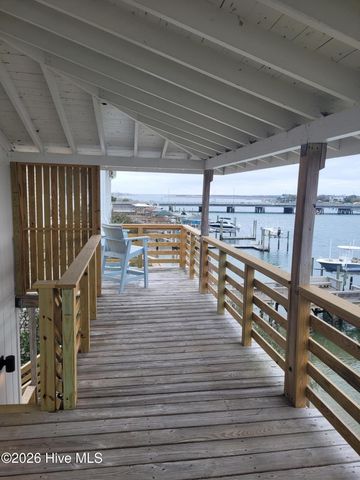 9 W Atlanta Street 3, Wrightsville Beach, NC 28480
