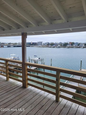 9 W Atlanta Street 3, Wrightsville Beach, NC 28480