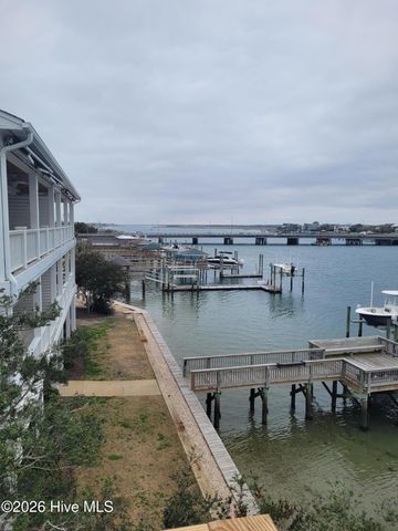 9 W Atlanta Street 3, Wrightsville Beach, NC 28480