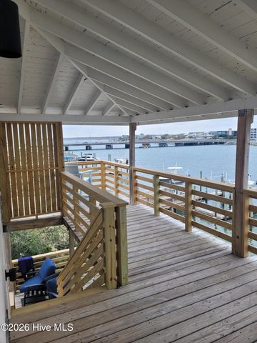 9 W Atlanta Street 3, Wrightsville Beach, NC 28480