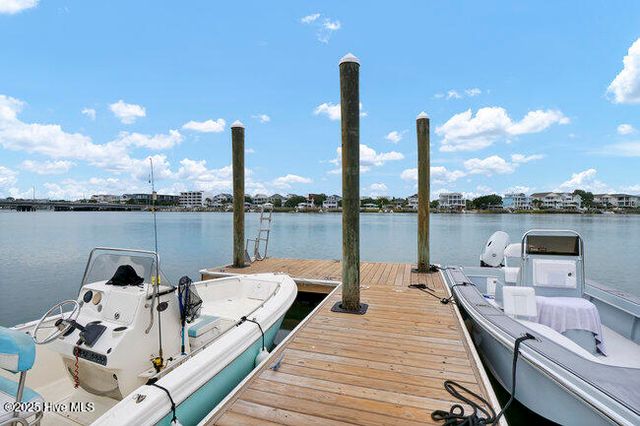 9 W Atlanta Street 3, Wrightsville Beach, NC 28480