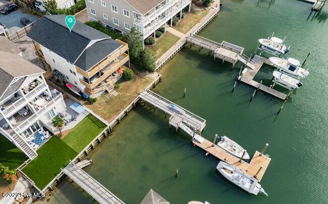 9 W Atlanta Street 3, Wrightsville Beach, NC 28480