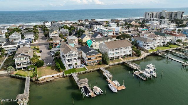 9 W Atlanta Street 3, Wrightsville Beach, NC 28480