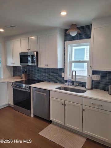 9 W Atlanta Street 3, Wrightsville Beach, NC 28480