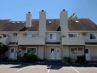 136 Pembroke Road 1-7, Danbury, CT 06811