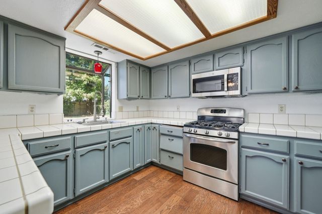 550 Armando Avenue, Redding, CA 96003