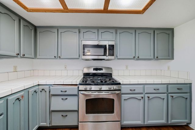 550 Armando Avenue, Redding, CA 96003