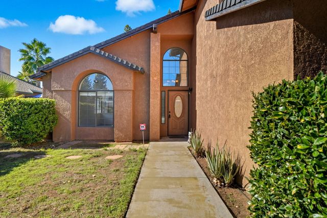 550 Armando Avenue, Redding, CA 96003