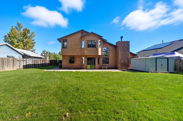 550 Armando Avenue, Redding, CA 96003