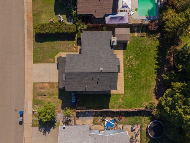 550 Armando Avenue, Redding, CA 96003