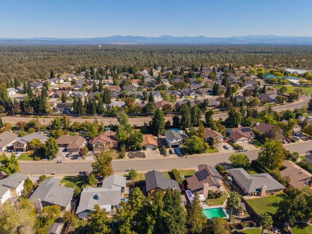 550 Armando Avenue, Redding, CA 96003