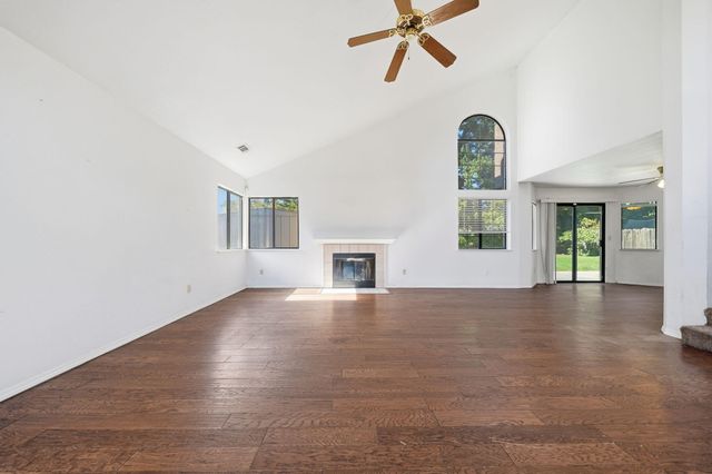 550 Armando Avenue, Redding, CA 96003