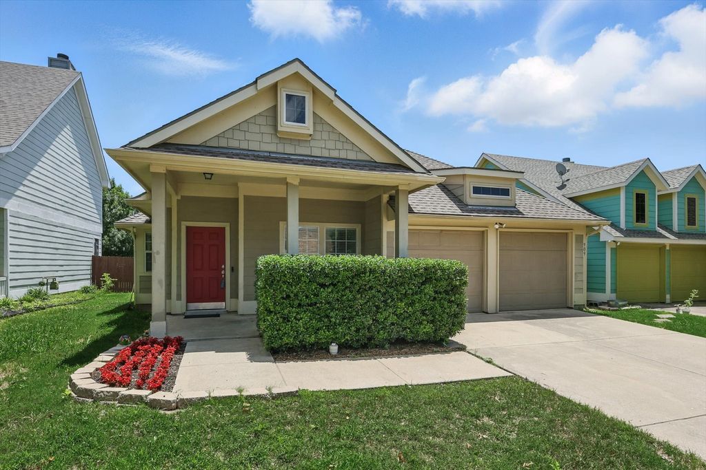 909 Whisper Lane, Mckinney, TX 75072