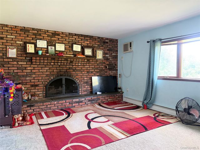 7 Estates Drive, Port Jefferson Station, NY 11776