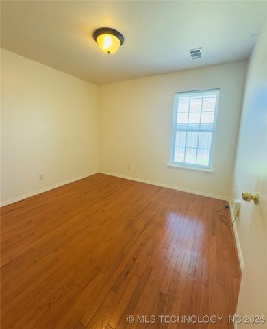 8917 SW 52 Street, Oklahoma City, OK 73179