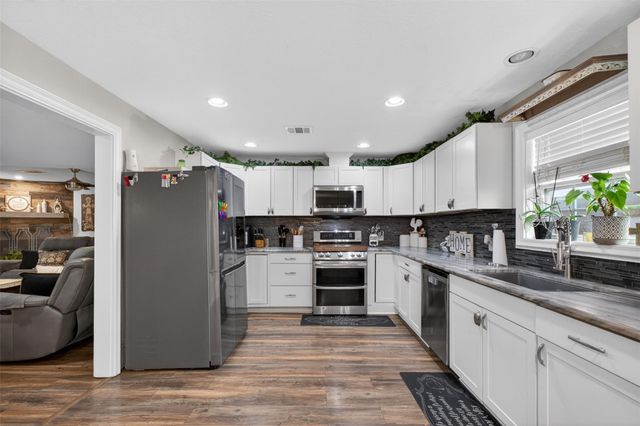 30439 Fm 1488 Road, Waller, TX 77484
