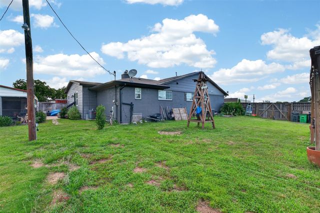30439 Fm 1488 Road, Waller, TX 77484