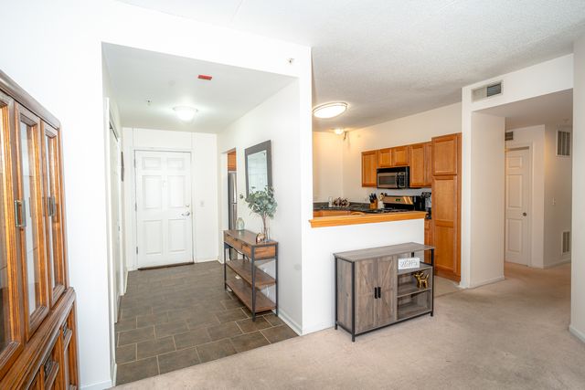 9670 Franklin Avenue 214, Franklin Park, IL 60131