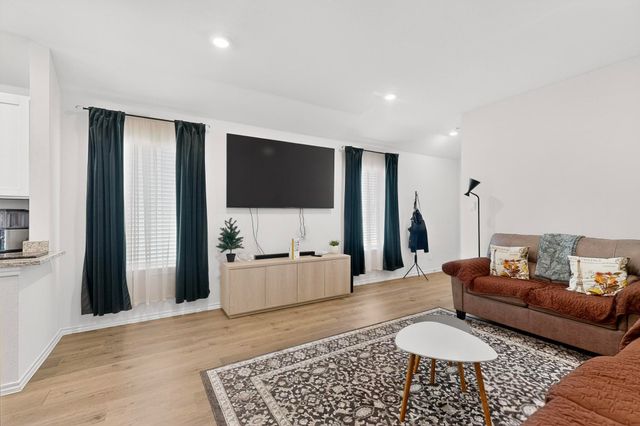 621 Cherish Day Drive, Lavon, TX 75166