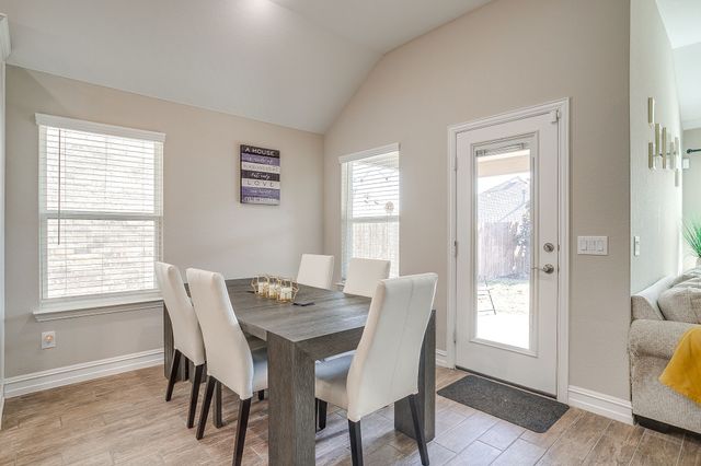 1045 Pinnacle Breeze Drive, Fort Worth, TX 76052