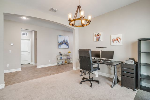 1045 Pinnacle Breeze Drive, Fort Worth, TX 76052