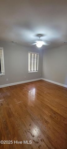 4919 W Rainbow Drive, Wilmington, NC 28403