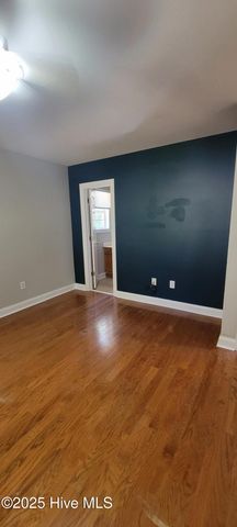 4919 W Rainbow Drive, Wilmington, NC 28403